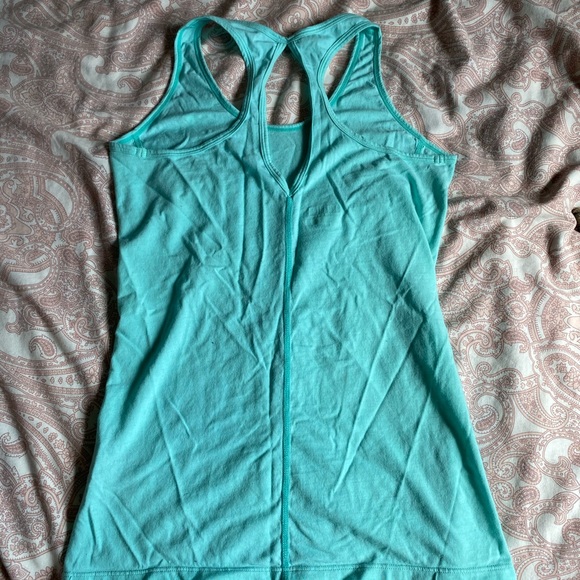 COPY - Gym shark tank top - Picture 2 of 3